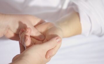 Jak wygląda masaż u fizjoterapeuty?